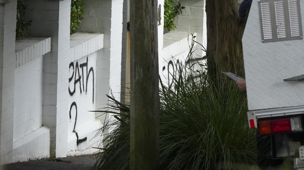 vandalism-sydneys-jewish-community