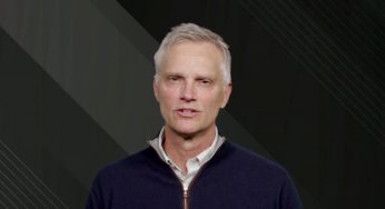 American Airlines CEO’s Heartfelt Response to Tragic Plane Crash