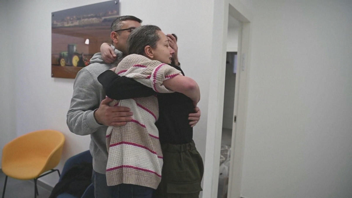 israeli-hostages-family-reunion