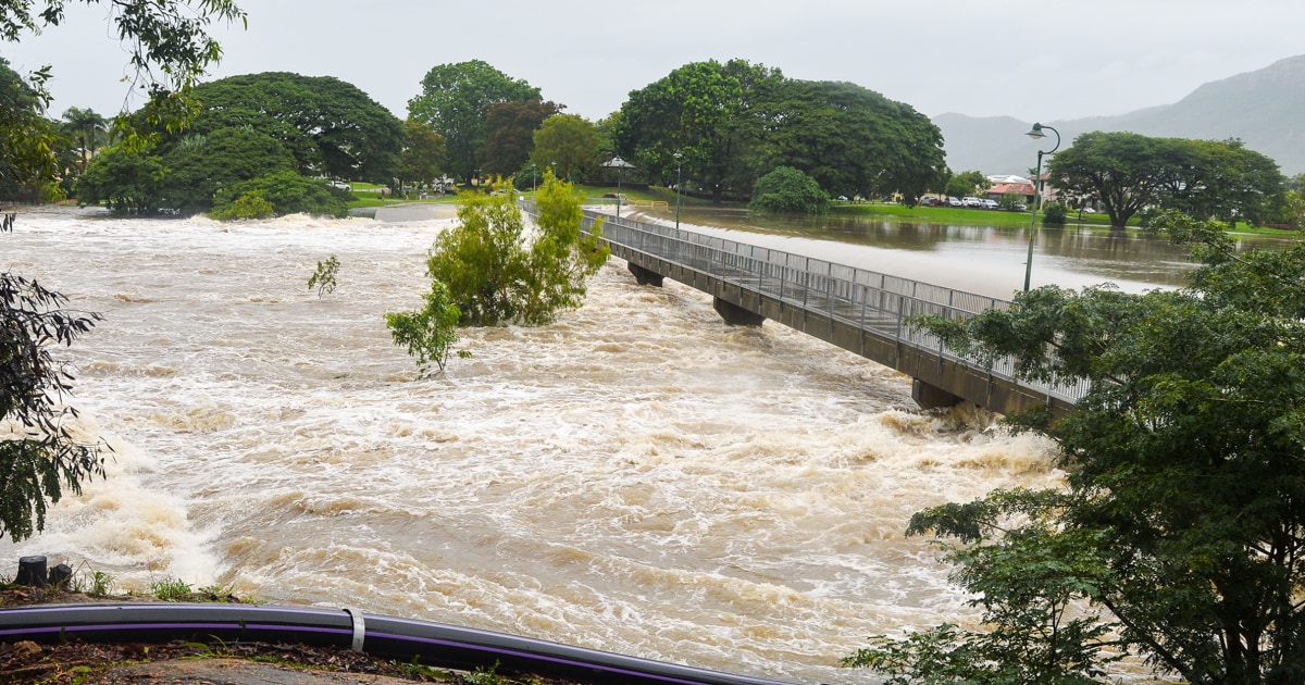 australia-floods-evacuations