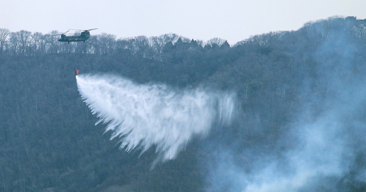 japan-forest-fire-evacuations