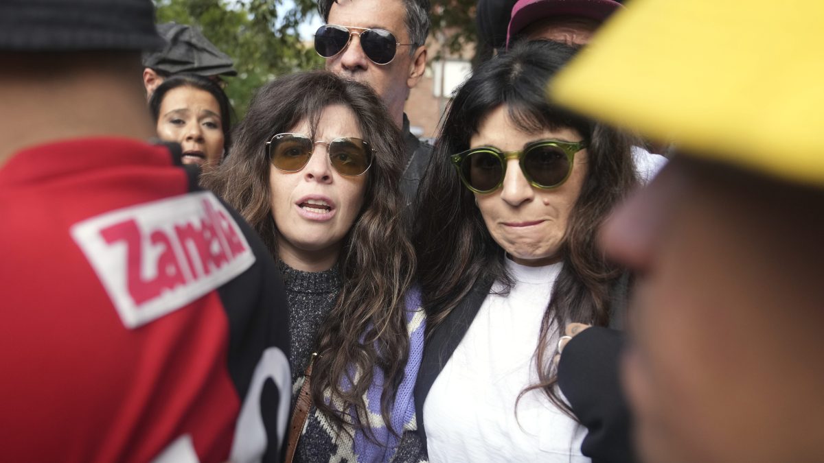 maradona-legal-battle-daughters