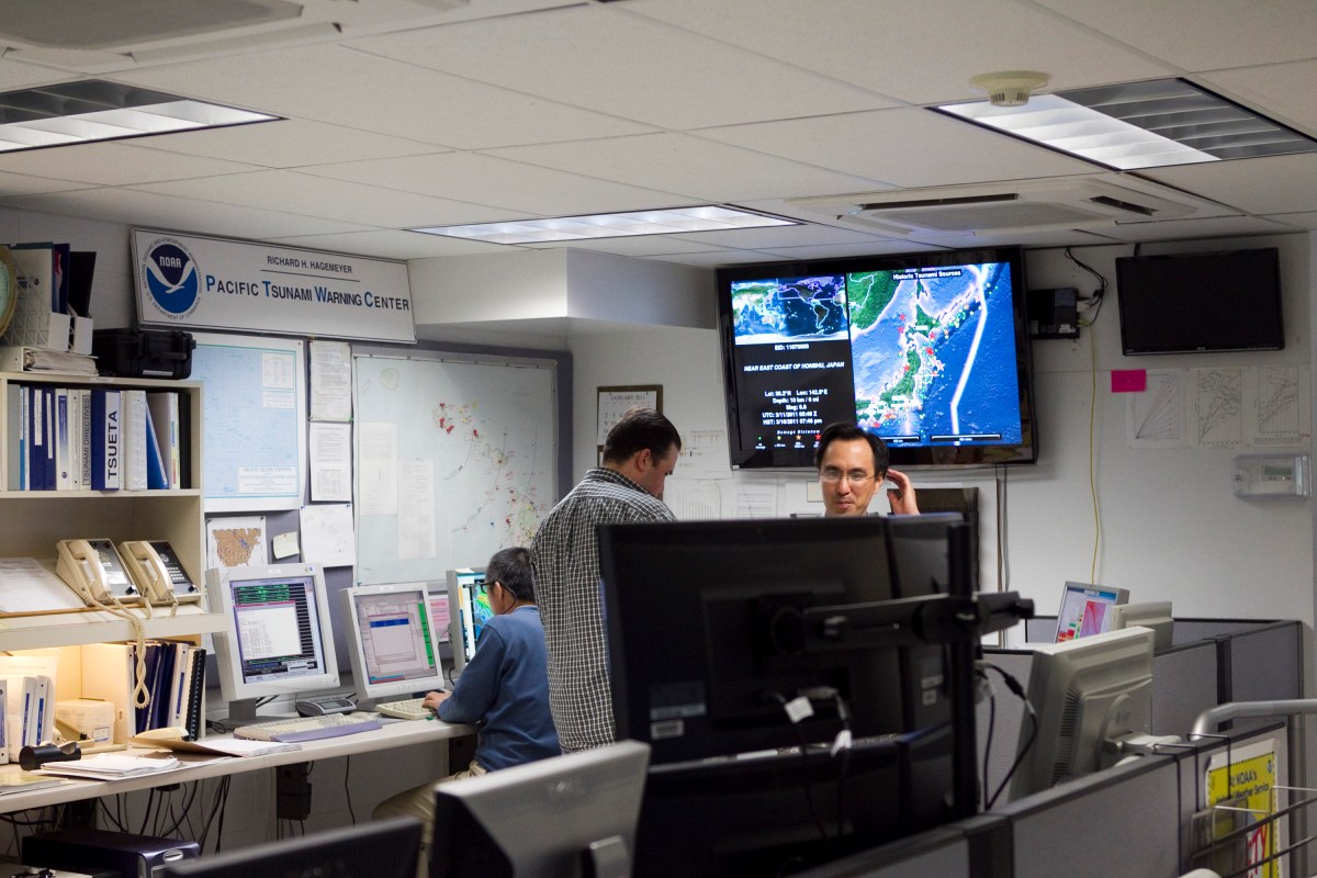 tsunami-watch-california-russian-earthquake